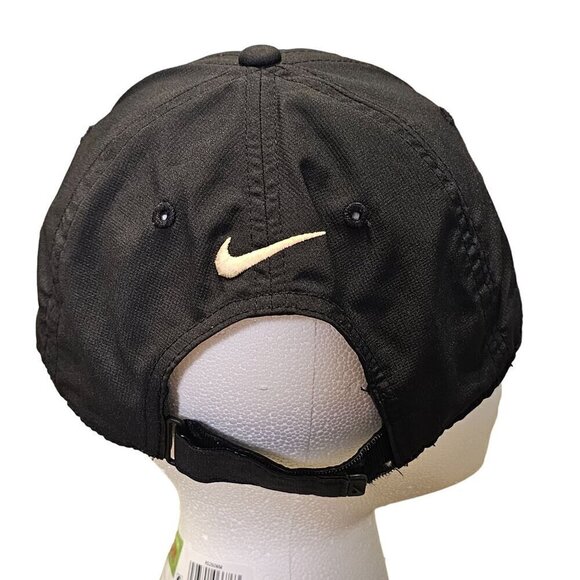 Black Nike Baseball Cap With Embroidered Mickey Mouse Design Adjustable Unisex - Picture 4 of 7